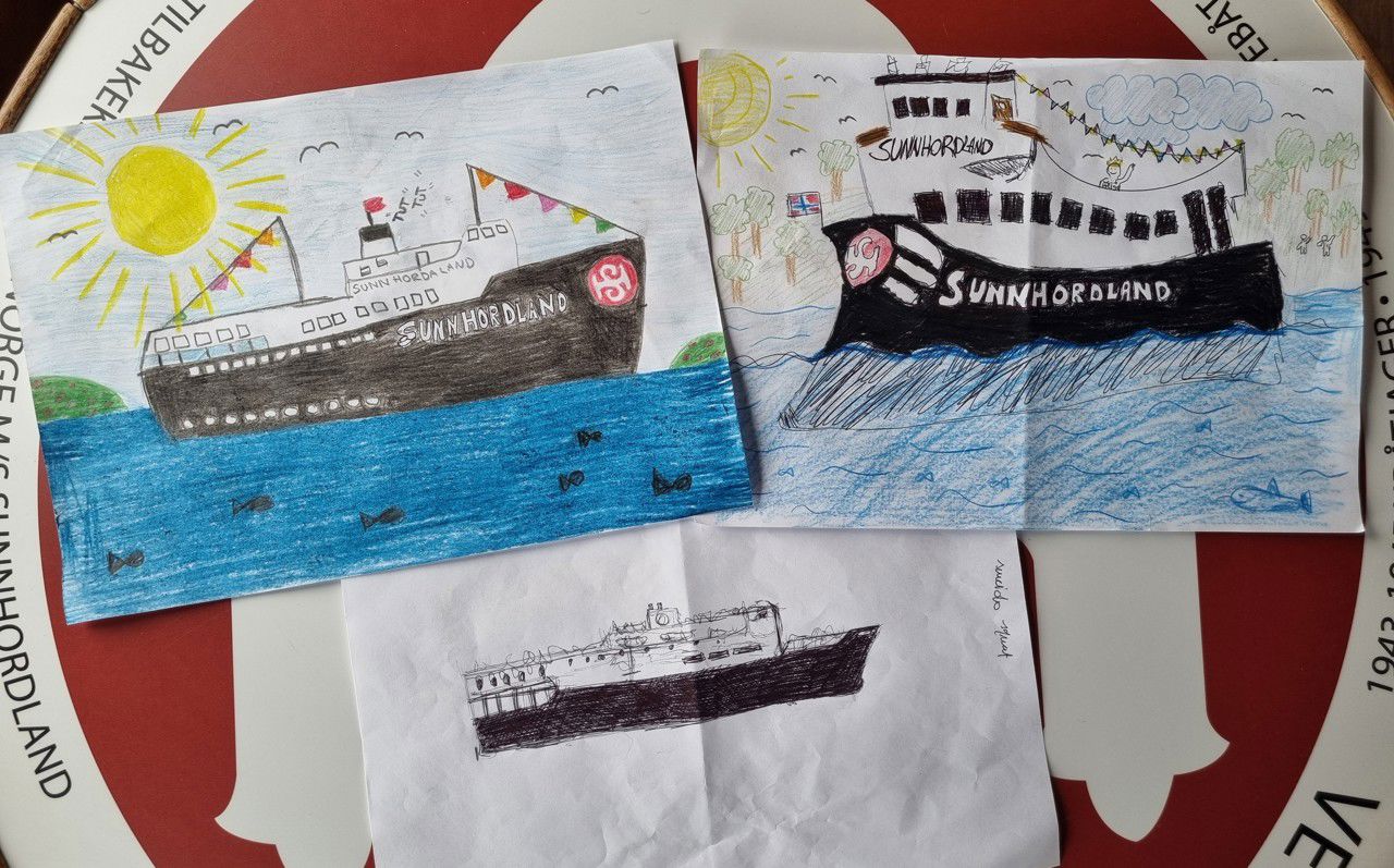 Tre teikningar av M/S Sunnhordland